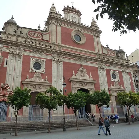 Hostly Sierpes 3 Renewed Families-fibre-parking Optional Appartement *